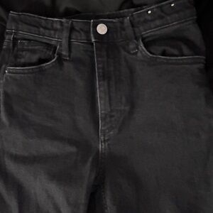 Classic Black Women’s Jeans